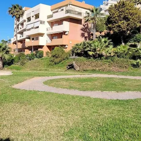 Timon House Playa 70m Piscina Parking Apartment